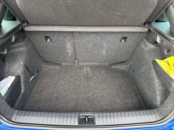 Škoda Kamiq 1.0 TSI DSG Monte Carlo - foto 28