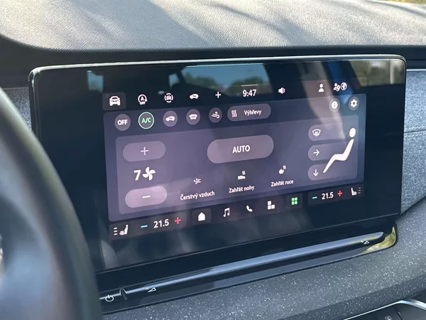 Škoda Octavia Combi 2.0 TDI DSG Top Selectio - foto 14
