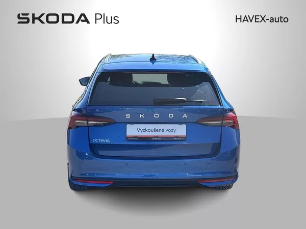 Škoda Octavia Combi 2.0 TDI DSG Top Selectio - foto 32