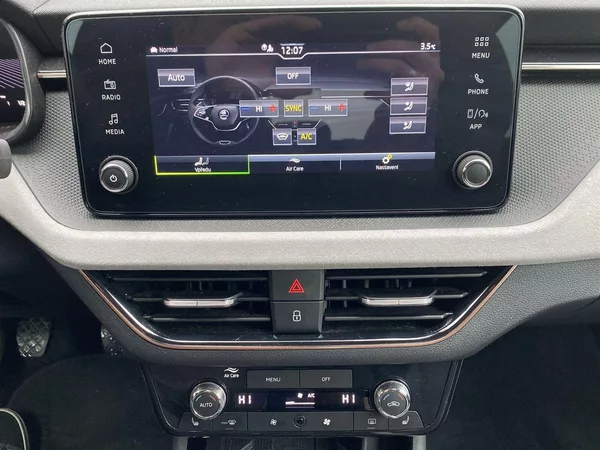Škoda Kamiq 1.0 TSI Top Selection - foto 12