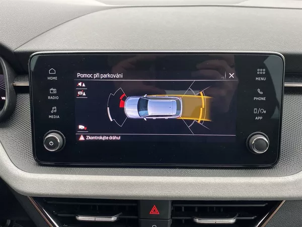 Škoda Kamiq 1.0 TSI Top Selection - foto 13