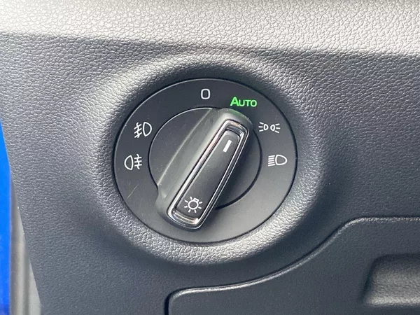 Škoda Kamiq 1.0 TSI Top Selection - foto 19