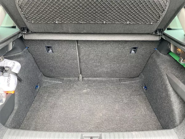 Škoda Kamiq 1.0 TSI Top Selection - foto 29