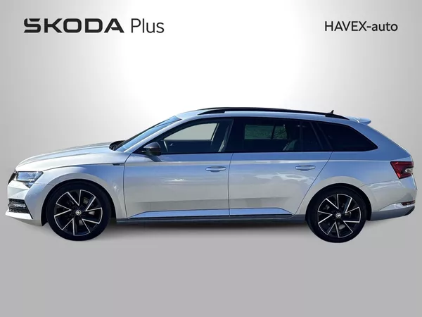 Škoda Superb Combi 2.0 TDI DSG Sportline - foto 3