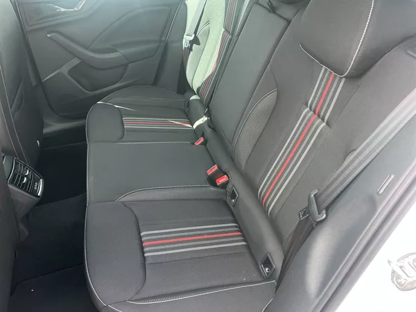 Škoda Kamiq 1.0 TSI 85 KW DSG Monte Carlo - foto 11