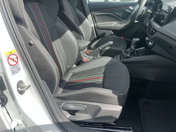 Škoda Kamiq 1.0 TSI 85 KW DSG Monte Carlo - foto 12