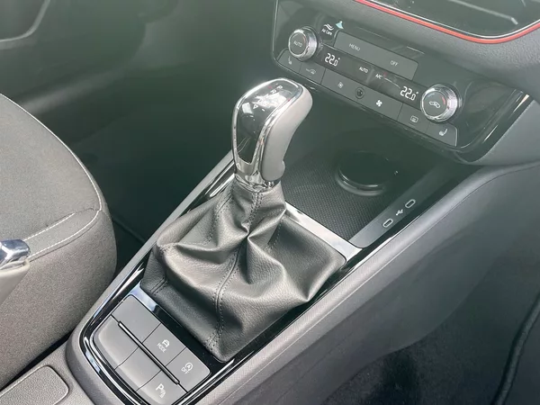Škoda Kamiq 1.0 TSI 85 KW DSG Monte Carlo - foto 17