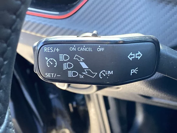 Škoda Kamiq 1.5 TSI DSG Monte Carlo - foto 15
