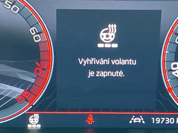 Škoda Kamiq 1.5 TSI DSG Monte Carlo - foto 23