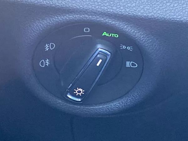 Škoda Kamiq 1.5 TSI DSG Monte Carlo - foto 24