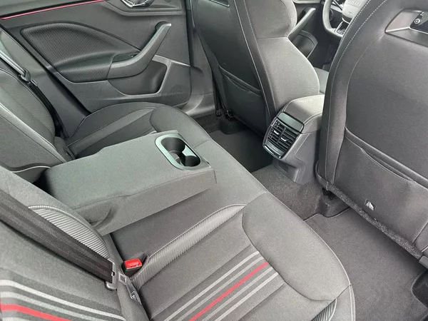 Škoda Kamiq 1.0 TSI DSG Monte Carlo - foto 10