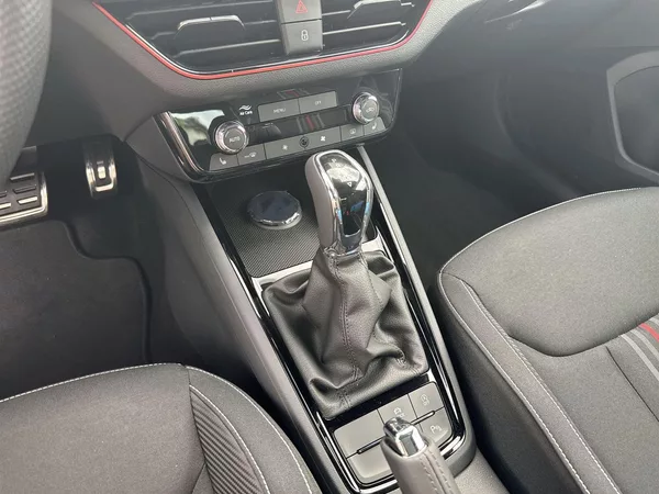 Škoda Kamiq 1.0 TSI DSG Monte Carlo - foto 24
