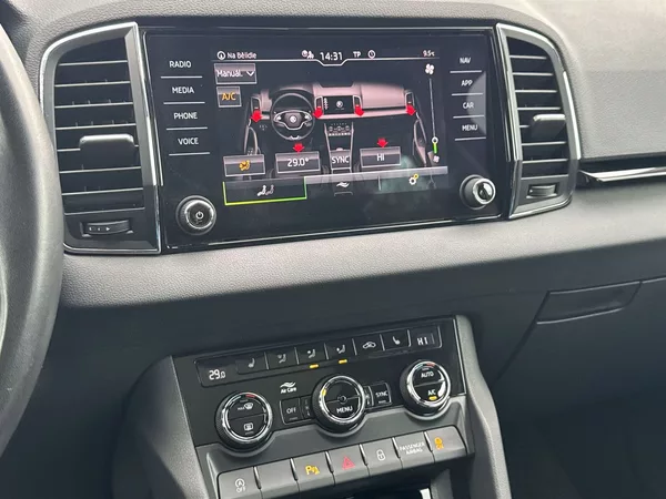 Škoda Karoq 2.0 TDI Style - foto 11