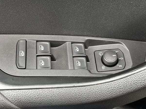 Škoda Karoq 2.0 TDI Style - foto 18