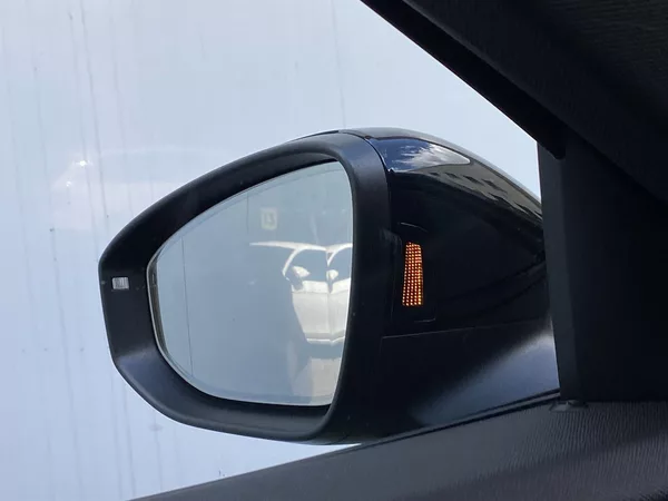 Škoda Superb 2.0 TDI 4x4 DSG SportLine - foto 31