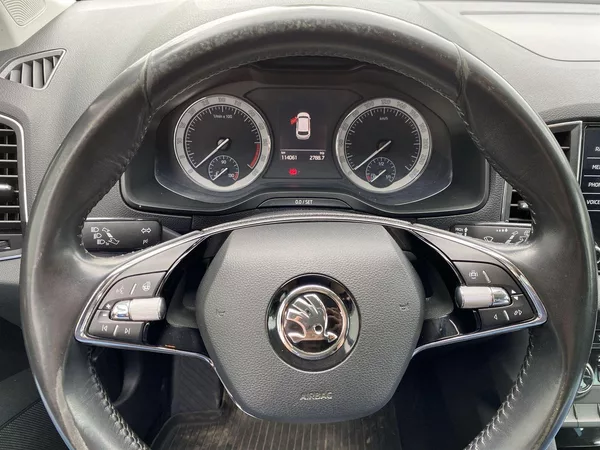 Škoda Karoq 2.0 TDI Style+ - foto 10