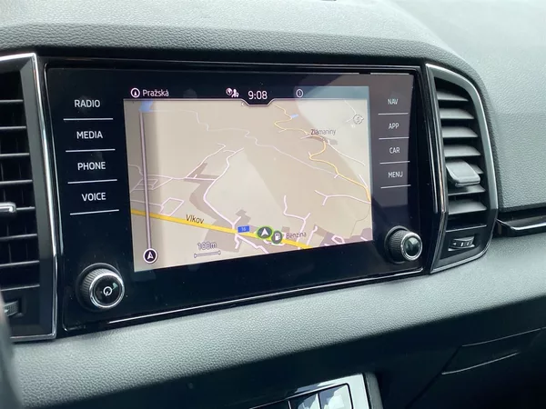 Škoda Karoq 2.0 TDI Style+ - foto 11