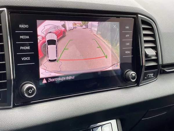 Škoda Karoq 2.0 TDI Style+ - foto 14
