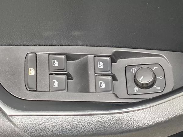 Škoda Karoq 2.0 TDI Style+ - foto 23