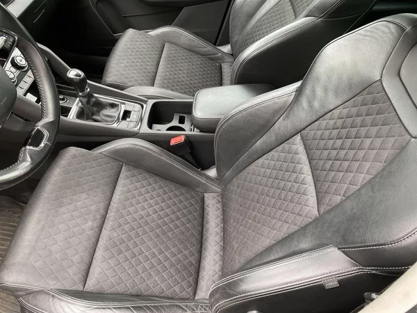 Škoda Karoq 2.0 TDI Style+ - foto 6