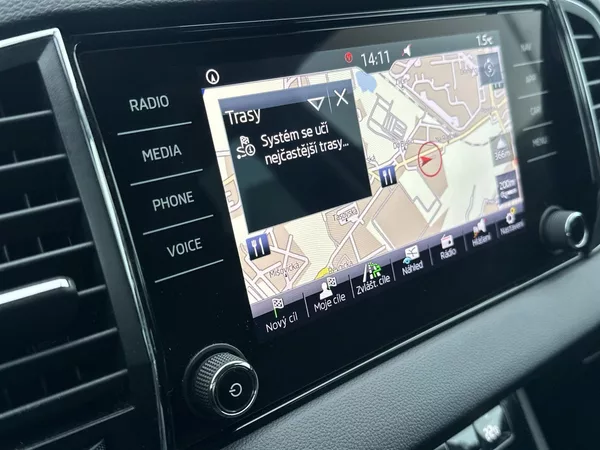 Škoda Karoq 2.0 TDI Style - foto 11