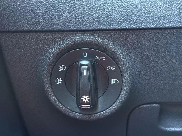 Škoda Karoq 1.5 TSI Ambition - foto 18