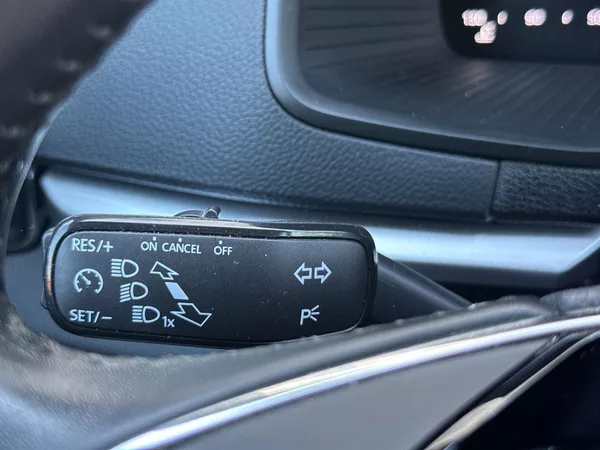 Škoda Karoq 1.5 TSI Ambition - foto 20