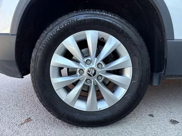 Škoda Karoq 1.5 TSI Ambition - foto 27