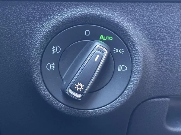 Škoda Karoq 1.5 TSI Style + - foto 16