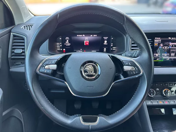 Škoda Karoq 1.5 TSI Style + - foto 19