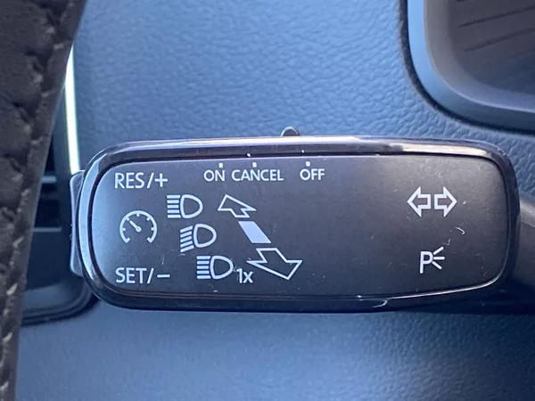 Škoda Karoq 2.0 TDI DSG Style+ - foto 16