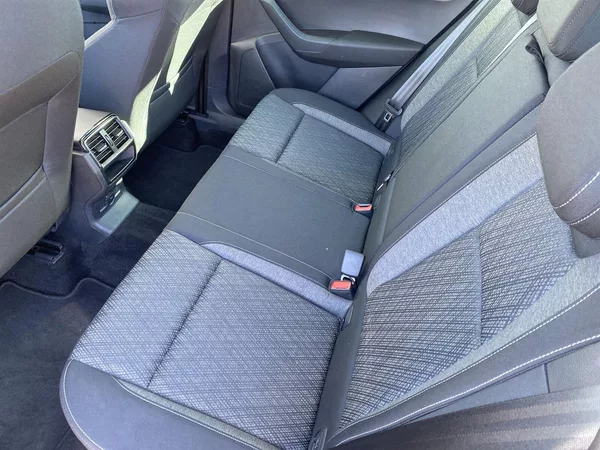 Škoda Karoq 2.0 TDI DSG Style+ - foto 7