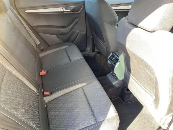 Škoda Karoq 2.0 TDI DSG Style+ - foto 9