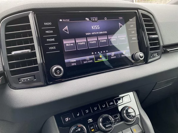 Škoda Karoq 1.5 TSI DSG Sportline - foto 13