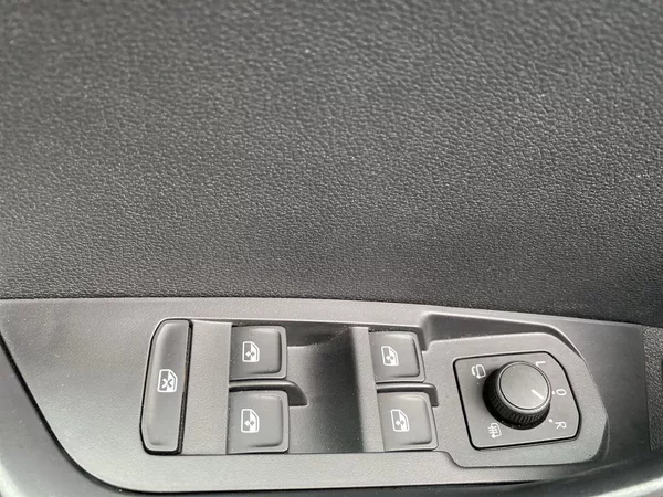 Škoda Karoq 1.5 TSI DSG Sportline - foto 17