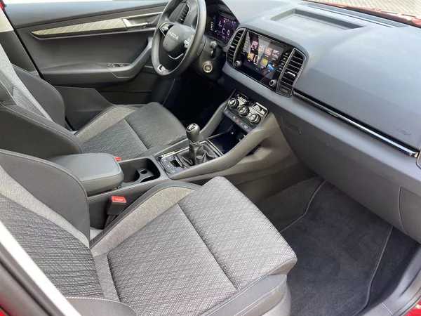 Škoda Karoq 1.5 TSI Top Selection - foto 10