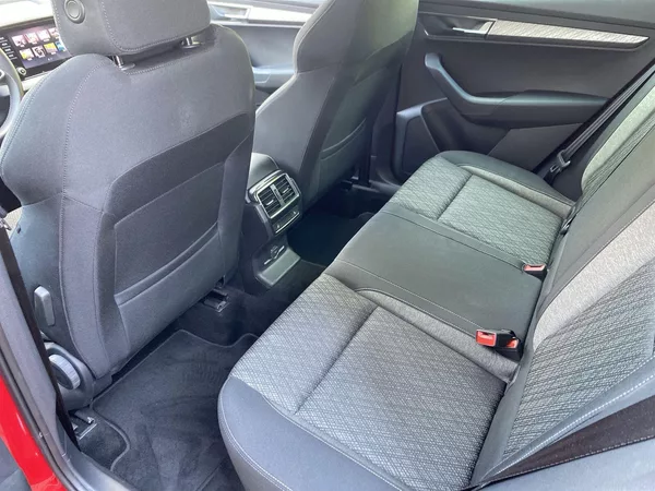 Škoda Karoq 1.5 TSI Top Selection - foto 9
