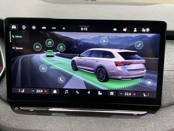 Škoda Octavia Combi 2.0 TDI DSG Top Selectio - foto 15