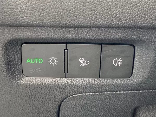 Škoda Octavia Combi 2.0 TDI DSG Top Selectio - foto 21