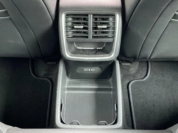 Škoda Octavia Combi 2.0 TDI DSG Top Selectio - foto 28