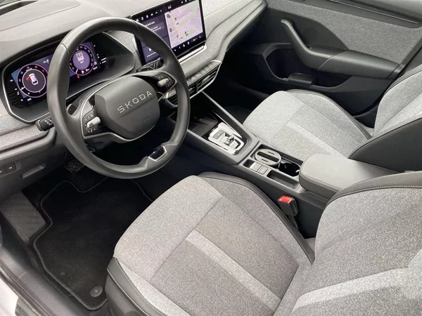 Škoda Octavia Combi 2.0 TDI DSG Top Selectio - foto 6