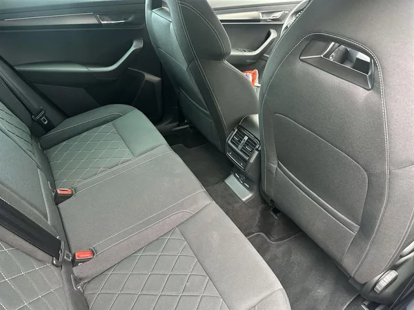 Škoda Karoq 2.0 TDI 4x4 DSG Sportline - foto 10
