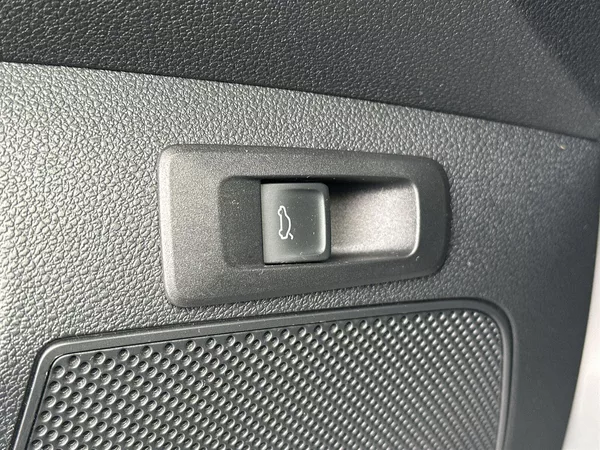 Škoda Karoq 2.0 TDI 4x4 DSG Sportline - foto 20