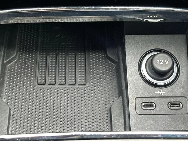 Škoda Karoq 2.0 TDI 4x4 DSG Sportline - foto 23