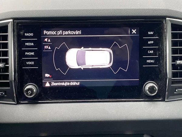 Škoda Karoq 2.0 TDI 4x4 DSG Style + - foto 12
