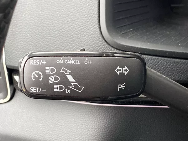 Škoda Karoq 2.0 TDI 4x4 DSG Style + - foto 18