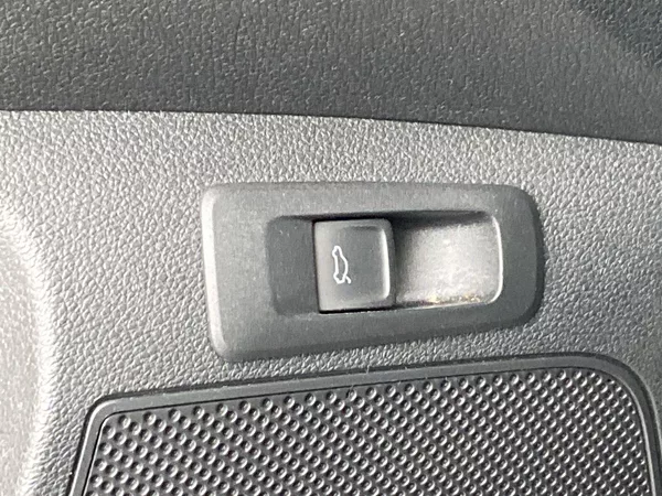 Škoda Karoq 2.0 TDI 4x4 DSG Style + - foto 20