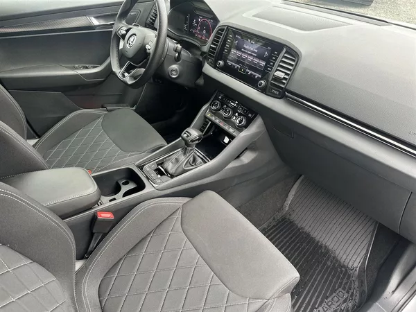 Škoda Karoq 2.0 TDI 4x4 DSG Sportline - foto 9