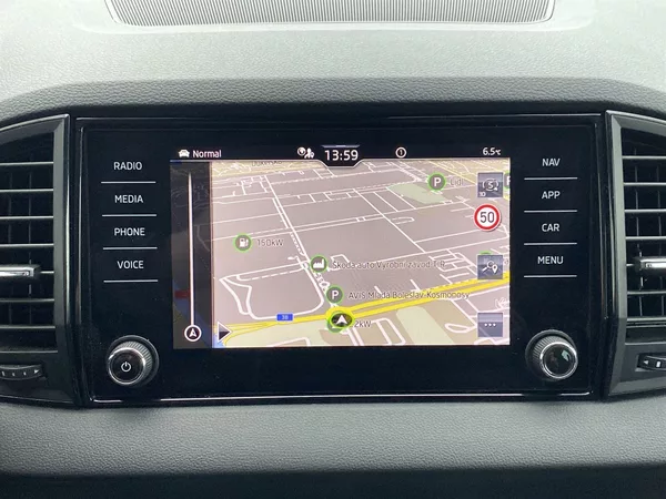 Škoda Karoq 2.0 TDI 4x4 DSG Sportline - foto 14