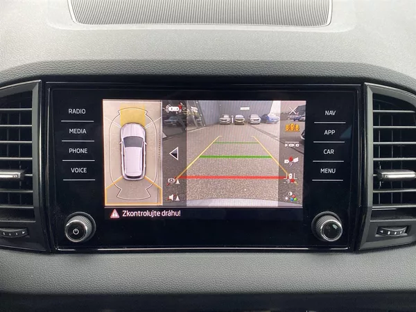 Škoda Karoq 2.0 TDI 4x4 DSG Sportline - foto 15